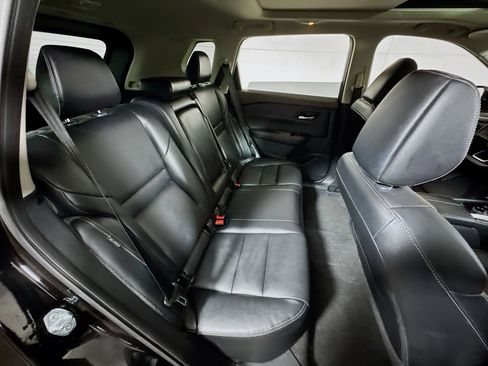 Used 2023 Nissan Rogue SL image 27