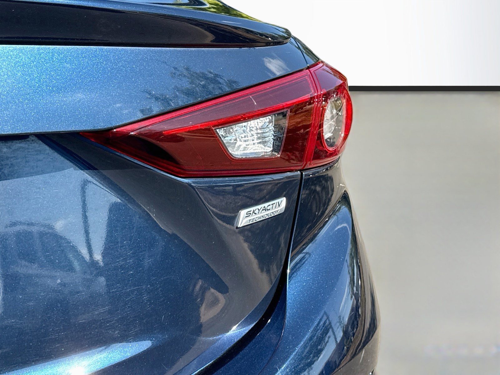 Used 2018 MAZDA MAZDA3 Touring FWD image 33