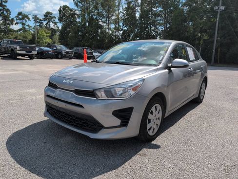 Used 2022 Kia Rio S FWD image 4