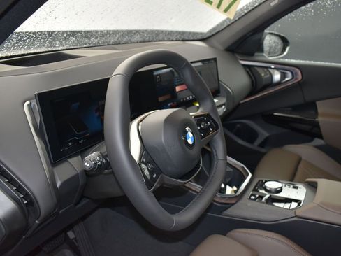 New 2026 BMW X3 xDrive30 w/ Premium Package image 12