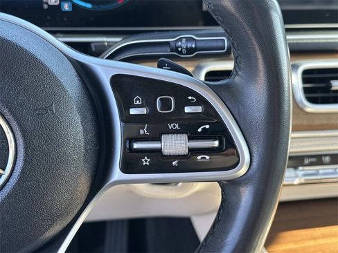 Used 2022 Mercedes-Benz GLE 350 image 40
