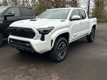 Used 2025 Toyota Tacoma TRD Sport