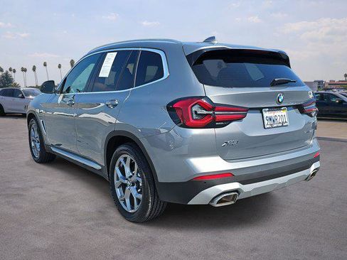 Used 2024 BMW X3 sDrive30i w/ Premium Package image 7