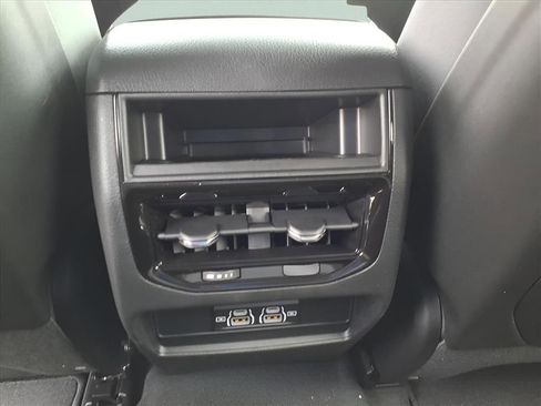 New 2025 Jeep Grand Cherokee Laredo X AWD/4WD image 11