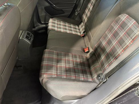 Used 2018 Volkswagen GTI S image 27