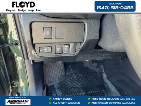 Used 2021 Toyota Tacoma SR5 w/ Trail Edition AWD/4WD image 12