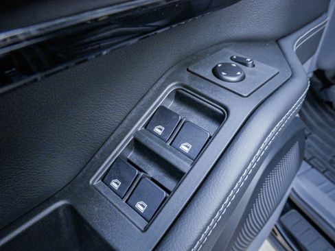 Used 2024 INEOS Grenadier Fieldmaster Edition image 15