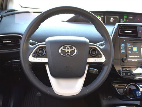 Used 2017 Toyota Prius Four w/ Advanced Technology Package FWD image 13