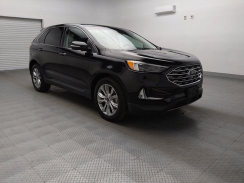 Used 2019 Ford Edge Titanium w/ Equipment Group 301A image 13