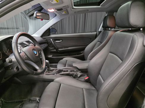 Used 2009 BMW 128i Coupe image 15