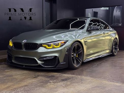 Used 2018 BMW M4 Coupe RWD image 1