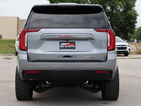 Used 2023 GMC Yukon AT4 AWD/4WD image 10