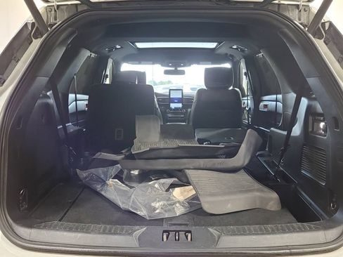 Used 2021 Ford Explorer ST w/ Equipment Group 401A AWD/4WD image 8