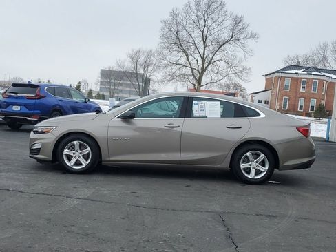 Used 2023 Chevrolet Malibu LS image 4