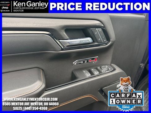 Used 2022 GMC Sierra 1500 AT4 image 11