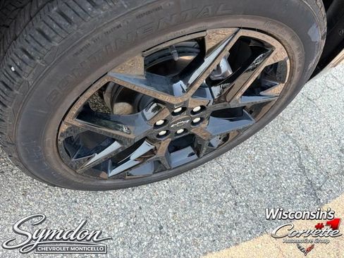 Used 2026 Chevrolet Traverse RS w/ LPO, Floor Liner Package AWD/4WD image 26