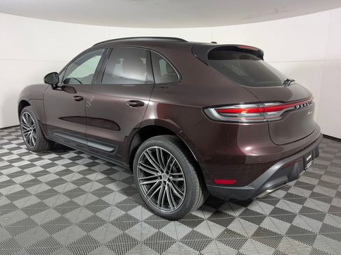 New 2026 Porsche Macan image 3
