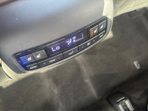 Used 2021 Hyundai Palisade Limited AWD/4WD image 32