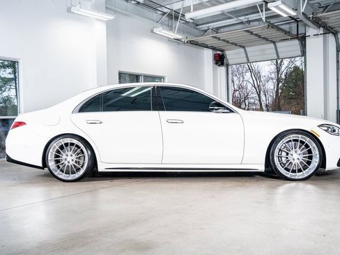 Used 2021 Mercedes-Benz S 580 4MATIC Sedan image 5