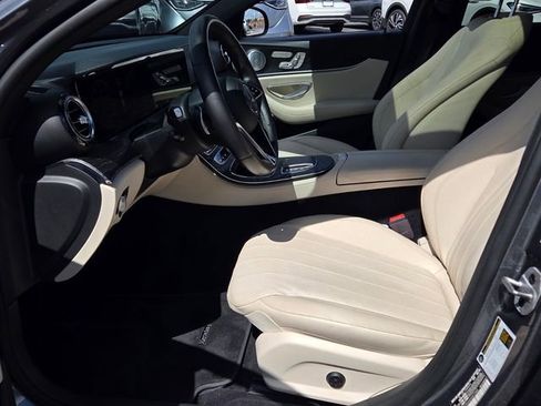Used 2021 Mercedes-Benz E 350 Sedan w/ Premium Package image 5