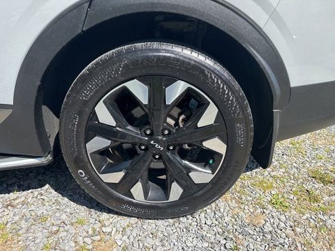 Certified 2023 Kia Sportage X-Line AWD/4WD image 11