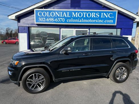 Used 2020 Jeep Grand Cherokee Limited w/ Luxury Group II image 3