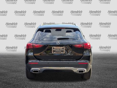 Certified 2025 Mercedes-Benz GLA 250 image 9