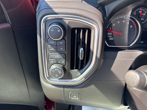 Used 2019 Chevrolet Silverado 1500 LT w/ All-Star Edition AWD/4WD image 20