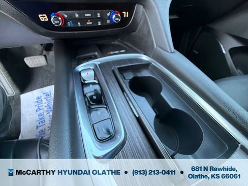 Used 2023 Buick Enclave Avenir w/ Avenir Technology Package AWD/4WD image 11