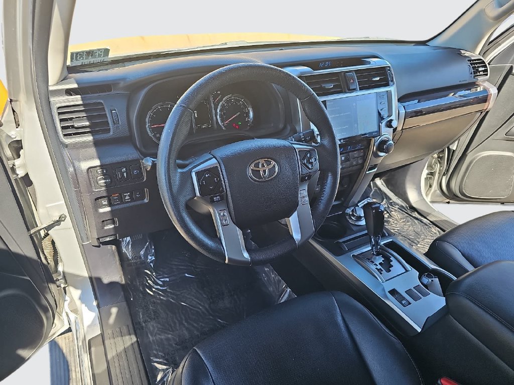 Used 2022 Toyota 4Runner Limited AWD/4WD image 16