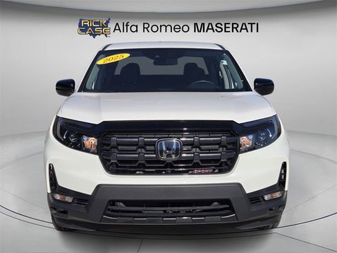 Used 2025 Honda Ridgeline Sport image 5