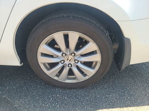 Used 2012 Honda Accord EX-L image 9