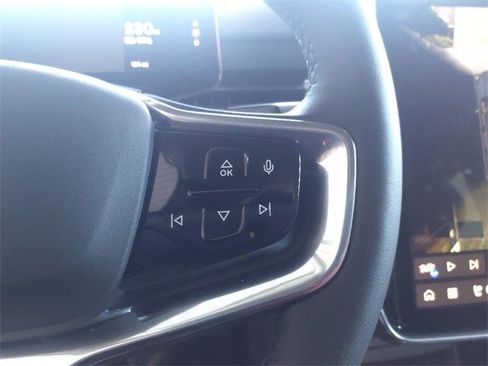 New 2025 Volvo EX90 Ultra image 26