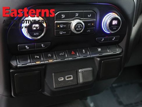 Used 2021 GMC Sierra 1500 Elevation w/ LPO, Elevation Black Package AWD/4WD image 21