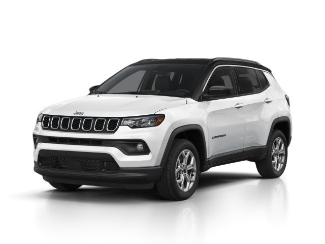 Used 2025 Jeep Compass Latitude w/ Altitude Special Edition AWD/4WD image 2