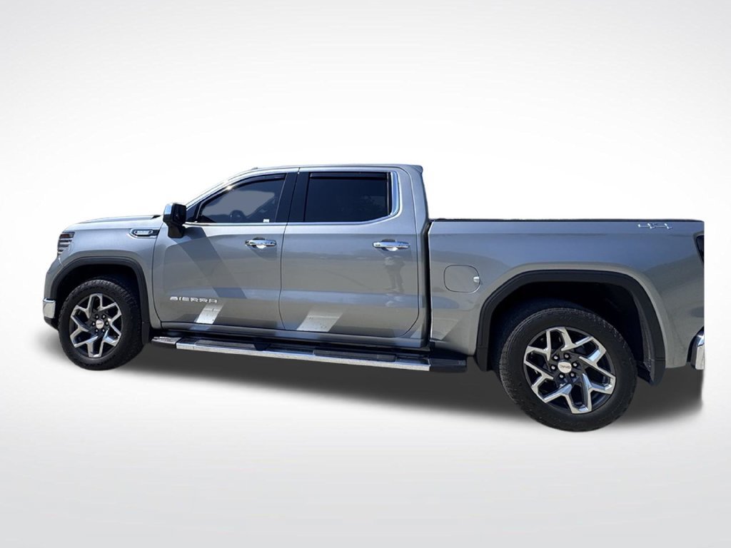 Used 2023 GMC Sierra 1500 SLT w/ SLT Premium Package AWD/4WD image 10