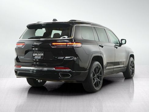 Used 2021 Jeep Grand Cherokee L Overland w/ Advanced Protech Group III AWD/4WD image 5