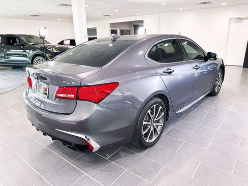 Used 2018 Acura TLX V6 w/ Technology Package FWD image 5