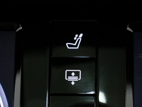 Used 2014 Mercedes-Benz S 550 Sedan image 21