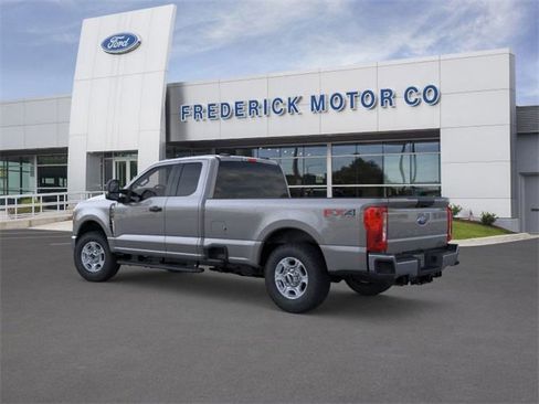 New 2026 Ford F250 XLT w/ FX4 Off-Road Package image 8
