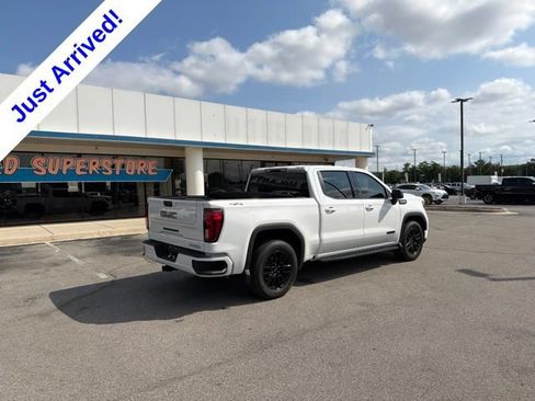 Used 2023 GMC Sierra 1500 Elevation AWD/4WD image 3