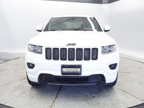 Used 2015 Jeep Grand Cherokee Altitude AWD/4WD image 9