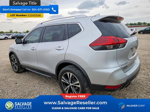 Used 2019 Nissan Rogue SV w/ Sun & Sound Touring Package AWD/4WD image 3