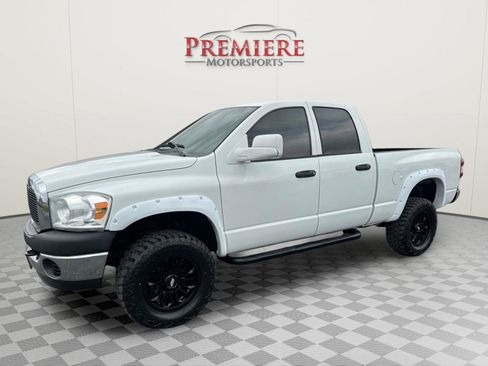 Used 2008 Dodge Ram 2500 Truck ST AWD/4WD image 2