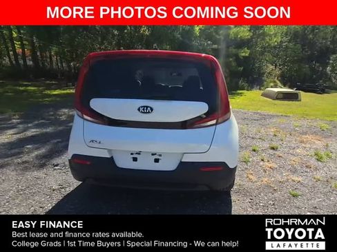 Used 2020 Kia Soul LX FWD image 3