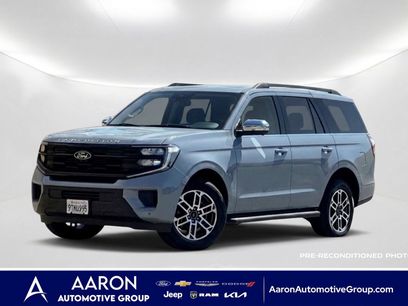 Used 2025 Ford Expedition Active