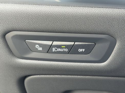 New 2026 BMW X5 sDrive40i image 15