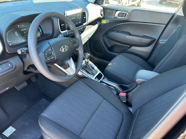 New 2026 Hyundai Venue SE FWD image 13