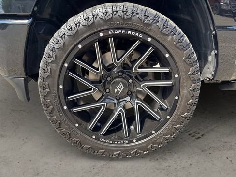 Used 2020 RAM 1500 Sport w/ Leather & Sound Group AWD/4WD image 9