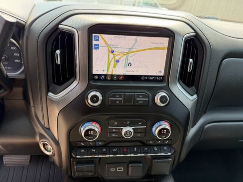 Used 2021 GMC Sierra 1500 Denali w/ Denali Ultimate Package AWD/4WD image 40